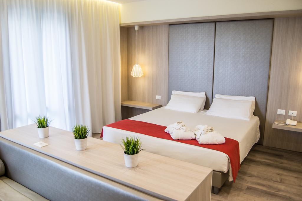 Atlantico Hotel