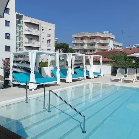 Atlantico 4*